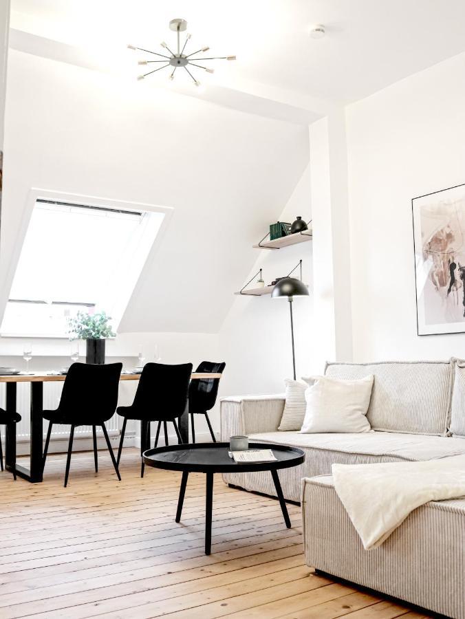 Lightplace • Design • Boxspring • Kueche • Homeoffice •City Nah براونشفايغ المظهر الخارجي الصورة